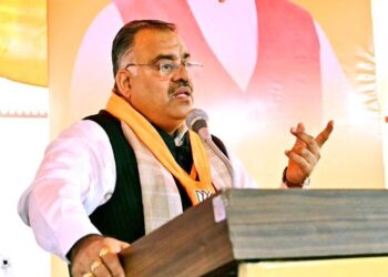 مو دی حکومت نے ریلوے پرو جیکٹ پنجاب کو تحفے میں دیا ہے