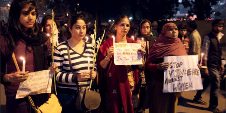 وفا کی دیوی آج تشدد کا شکار