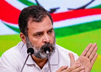 کیا راہل کی سزا سے سیاسی فائدہ اُٹھا پائے گی کانگریس؟