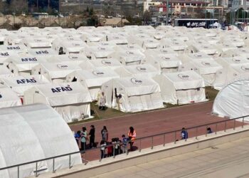 زلزلے کی تباہ کاریوں کے درمیان ترکیہ میں قبل از وقتانتخابات کیوں دنیا کا اہم ترین الیکشن ہونے والا ہے؟