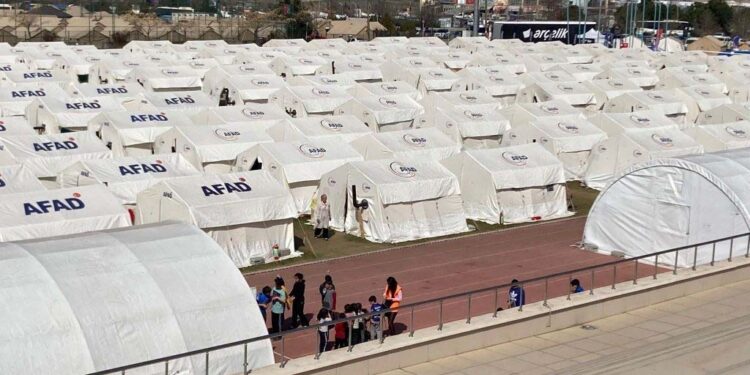 زلزلے کی تباہ کاریوں کے درمیان ترکیہ میں قبل از وقتانتخابات کیوں دنیا کا اہم ترین الیکشن ہونے والا ہے؟