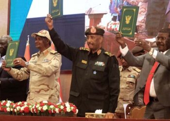 سوڈان: فوج میں خلفشار اور جمہوری نظام کا قیام