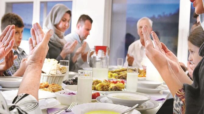 رمضان رخصت ہونے سے قبل کون کون سے کام انجام دینا چاہتی ہیں؟