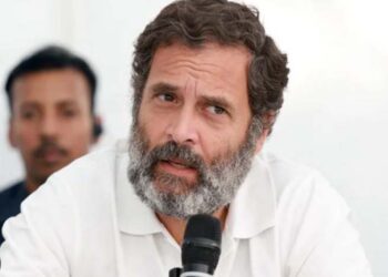 امیر-غریب کے بیچ بڑھتی کھائی کو بھرکے آنسوؤں کو پونچھنا ہوگا: راہل گاندھی