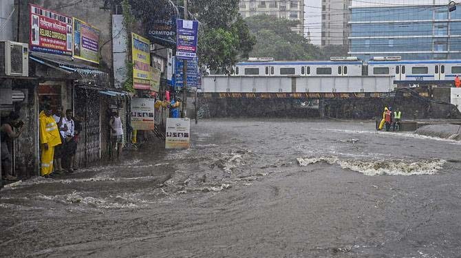 ممبئی میں ۷؍ دنوں تک بھاری بارش کی پیشین گوئی