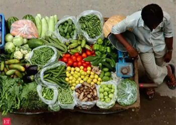 پہلے لباس ،پھر غذا اور اب سبزی فروشوں کے مذہب پراعتراض