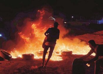 لیبیا میں بدامنی، پر تشدد مظاہرہ اورہنگامہ