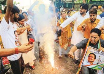 راہل کی سزا پر روک، رُکنیت بحال ہوگی