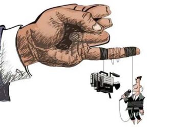 سیاست کی غلامی سے باقی نہیں رہتا صحافت کا وجود