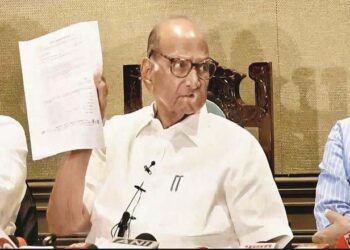 بی جے پی کی بے دخلی کیلئے ہر ممکن اقدام کروںگا : شرد پوار