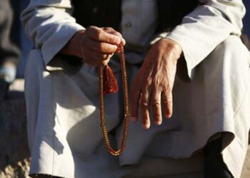 مسلمان اسلام کا عملی نمونہ پیش کریں