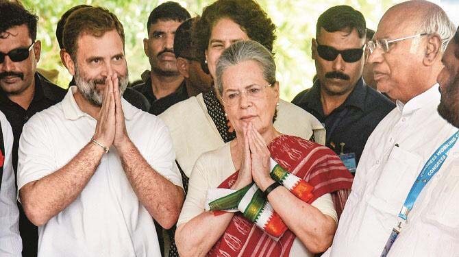 کانگریس کی مجلس عاملہ کا اجلاس،ملکارجن کھرگےکاخطاب،فوری طور پرمردم شماری کروانےکامطالبہ