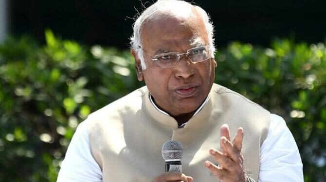 حکومت کا ارادہ کچھ اور ہے، انتخابات کے سبب خواتین ریزرویشن بل کی تشہیر کی گئی ہے