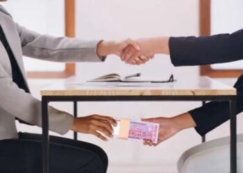 بدعنوانی پر حکومتوں کو سنجیدہ ہونا ہوگا: وجہ القمر