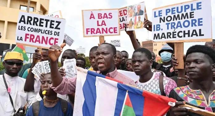 یوروپی طاقتوں کے خلاف کیوں بڑھ رہی ہے ناراضگی