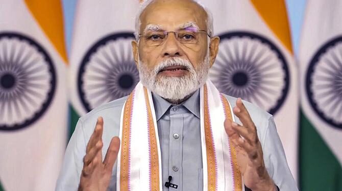 وزیر اعظم مودی کا اولین مقصد، ہندوستان کو عالمی معیشت کا پاور ہاؤس بنانا