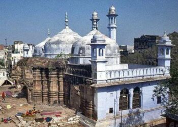 گیانواپی معاملہ میں ہندو فریق کو پھر لگا جھٹکا، امین سروے کا مطالبہ عدالت نے کیا خارج