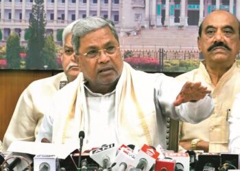 ’’کیا مودی نے گجرات فسادات کے بعد استعفیٰ دیا تھا ؟‘‘