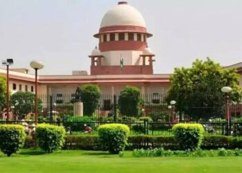 خاتون ڈاکٹروں کو رات کو کام کرنے سے نہیں روکا جا سکتا: سپریم کورٹ