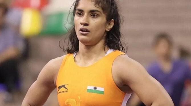 این اے ڈی اے نے ونیش پھوگاٹ کو وجہ بتاؤ نوٹس جاری کیا