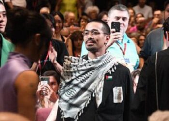 غزہ: امریکی نژاد جاپانی ہدایتکار نیو سورا، نسل کشی پر فنکاروں کی خاموشی پر برہم