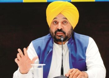 پنجاب : پرالی جلانے کے واقعات میں۵۲؍ فیصد کمی کا دعویٰ