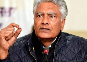 In Blow To Navjot Sidhu, Congress Won’t Announce Chief Ministerial Face In Punjab